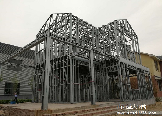 鋼結構建筑是行業未來的主力軍